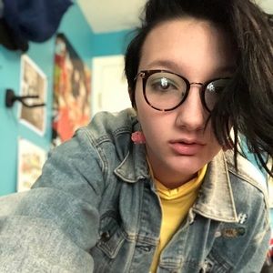 Meet your Posher, Grace